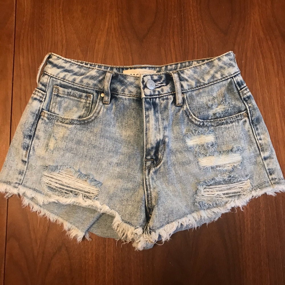 PacSun High Rise Festival shorts size 23
